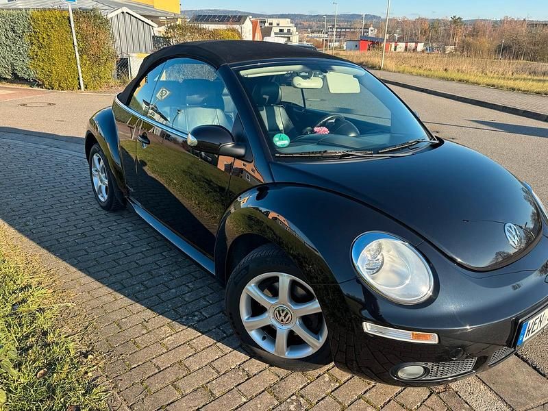 Schwarz Gebraucht 2010 VW Golf Cabriolet Cabrio | 6.999 € - Bild 1/4