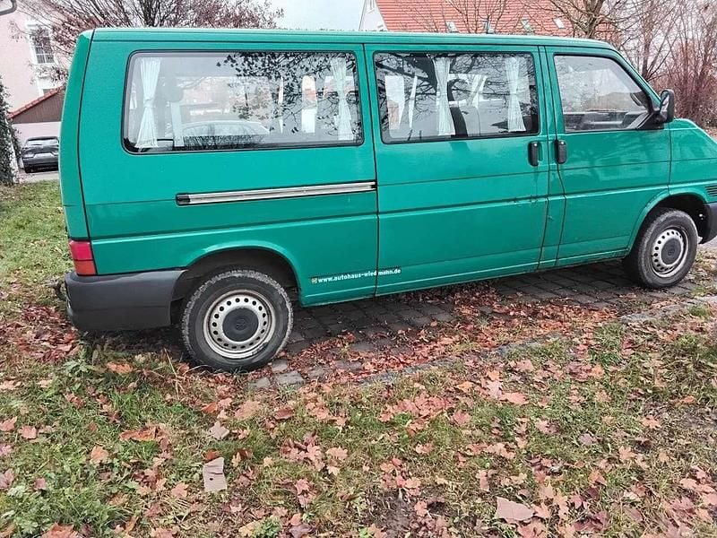 Usata VW Transporter 84 CV (61 kW) 1999 Verde Furgone
