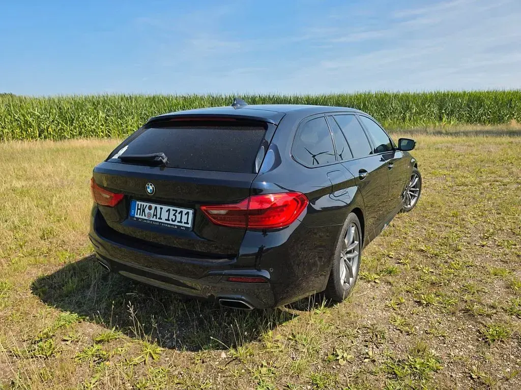 Gebraucht BMW 530 Performance 265 PS (194 kW) 2018 Blau Kombi