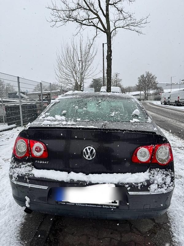 Gebraucht VW Passat 102 PS (75 kW) 2005 Braun Limousine