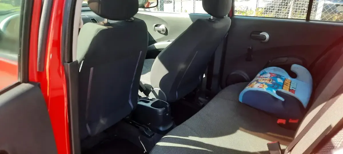 Gebraucht Nissan Micra 68 PS (50 kW) 2010 Rot Kleinwagen