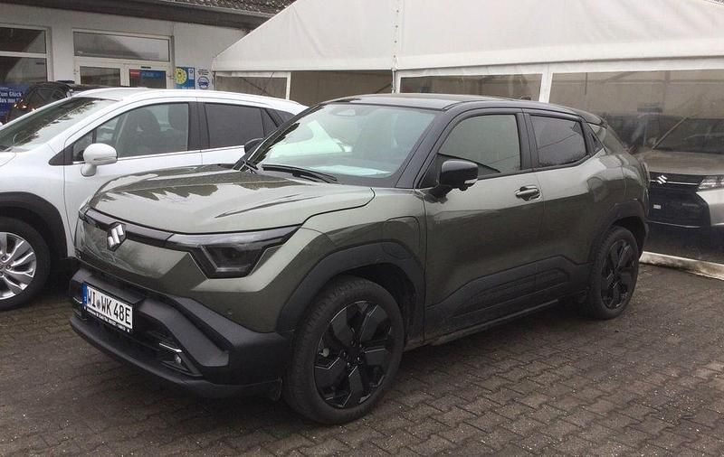 Neu Suzuki Vitara Comfort+ 127 kW (174 PS) 2026 Grün SUV
