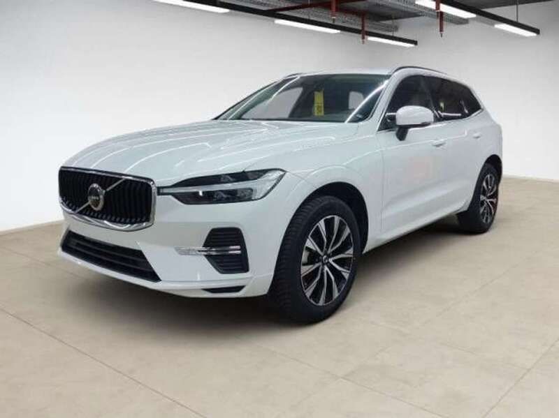 Gebraucht Volvo XC60 197 PS (144 kW) 2024 Crystal white / metallic SUV