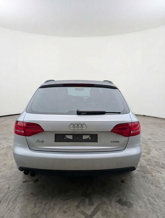 Gebraucht Audi A4 Attraction 120 PS (88 kW) 2011 Silber Kombi