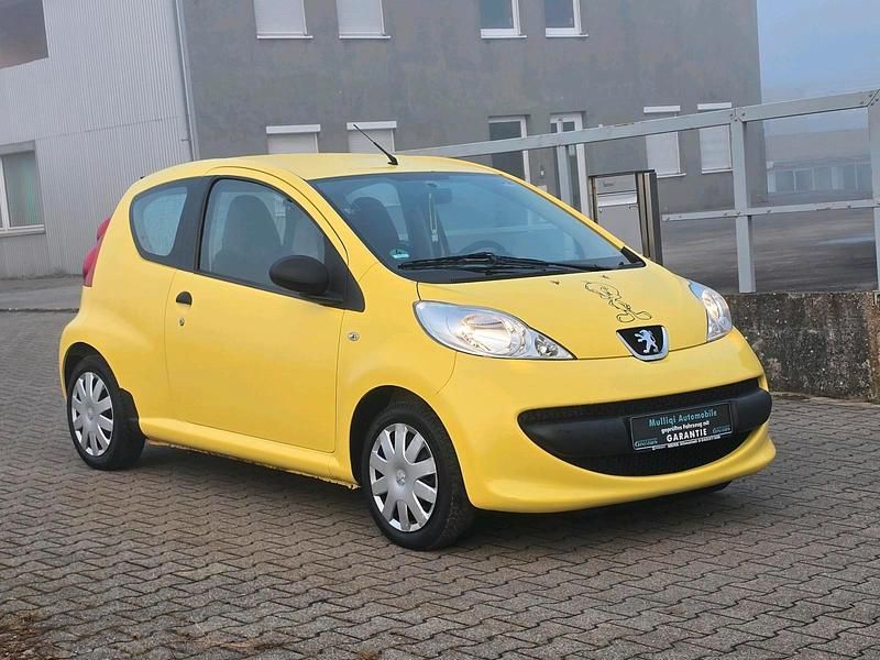 Gebraucht Peugeot 107 Filou 68 PS (50 kW) 2006 Zu lackieren gelb b0/deckende Kleinwagen