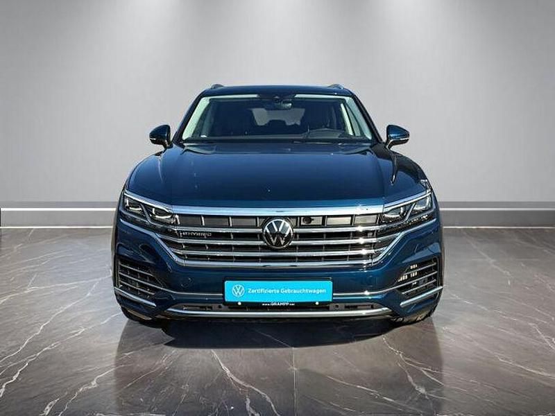 Gebraucht VW Touareg Elegance 381 PS (280 kW) 2022 Blau SUV