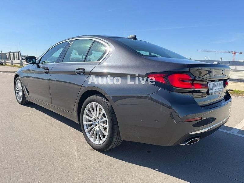Używany BMW 530 Performance 286 KM (210 kW) 2022 Szary Sedan/Limuzyna
