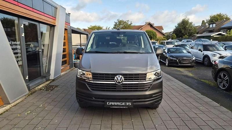 Gebraucht VW Transporter 110 PS (80 kW) 2022 Pure grey Van