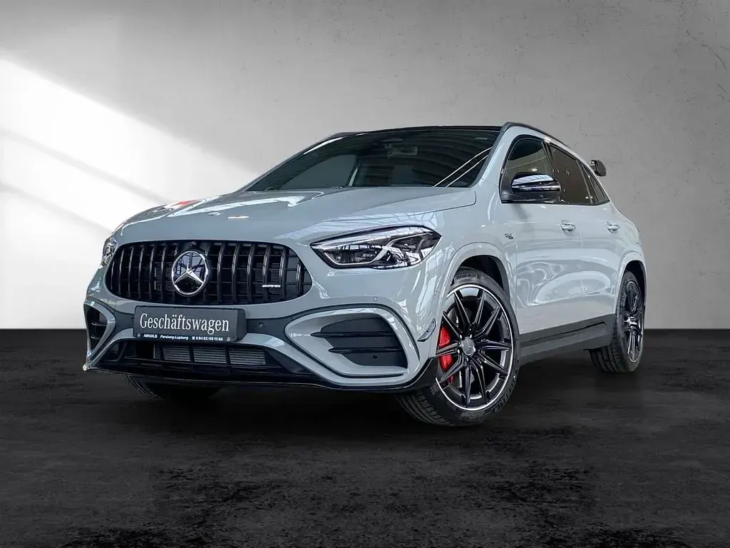 Gebraucht Mercedes GLA45 AMG AMG 421 PS (309 kW) 2026 Grau SUV