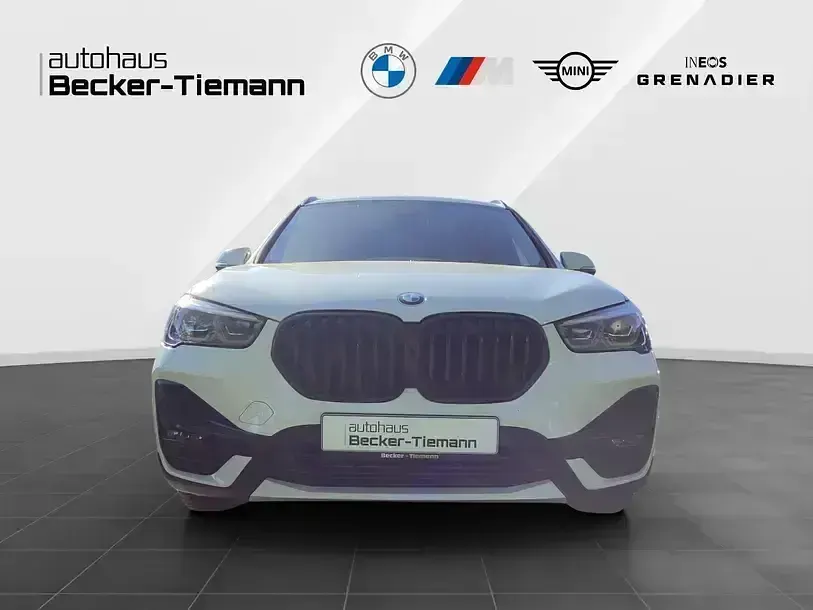 Gebraucht BMW X1 Sport Line 190 PS (139 kW) 2019 Weiß SUV