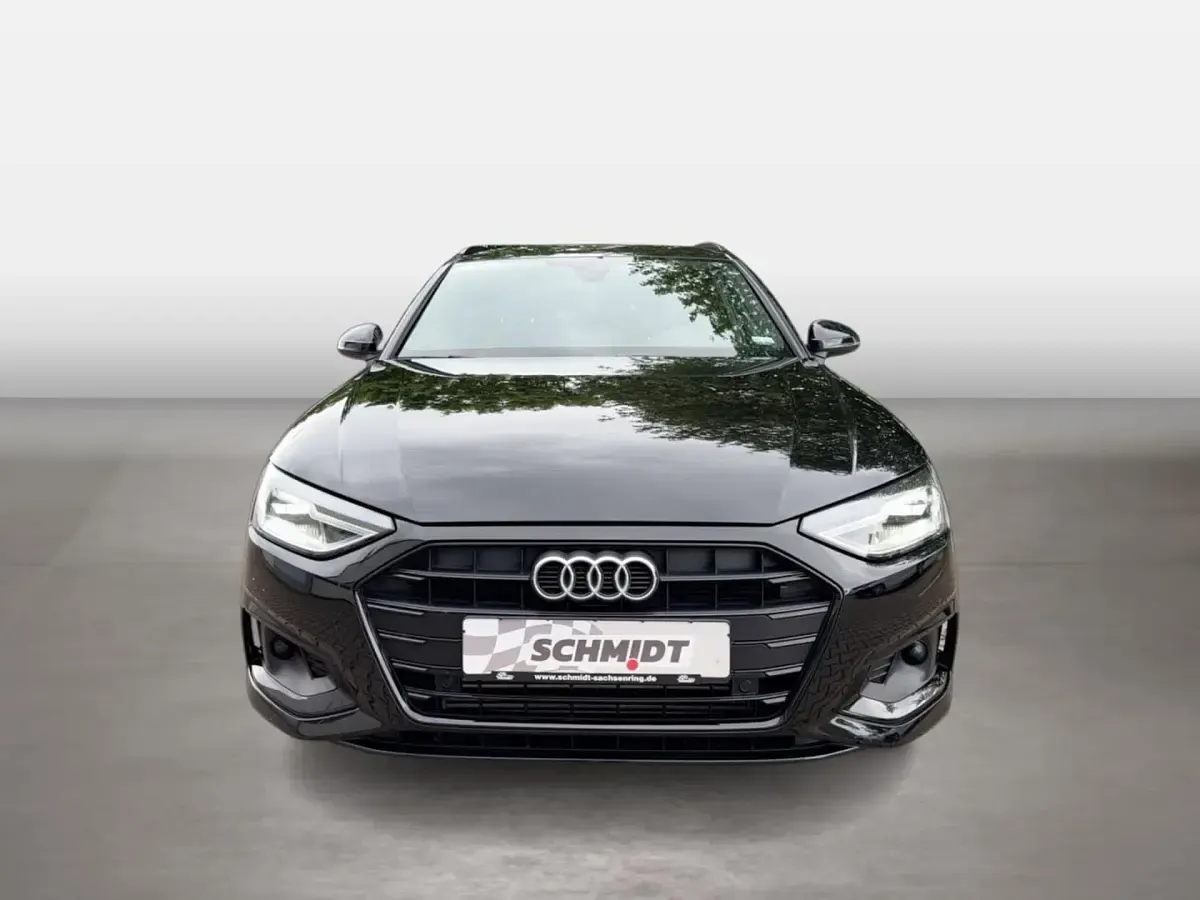 Gebraucht Audi A4 Advanced 150 PS (110 kW) 2021 Schwarz Kombi