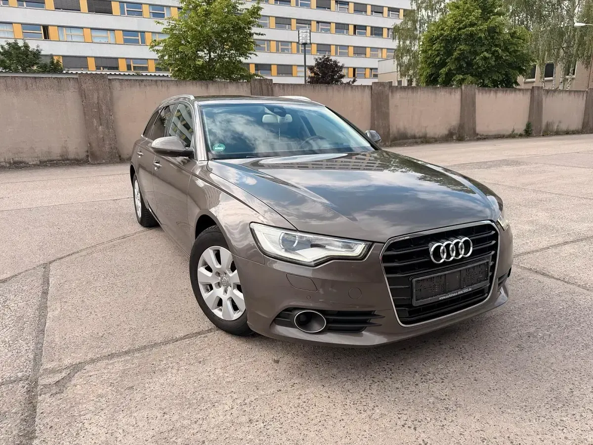 Gebraucht Audi A6 204 PS (150 kW) 2012 Braun Kombi