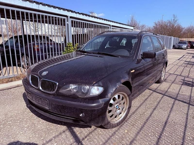 Gebraucht BMW 320 Exclusive 150 PS (110 kW) 2005 Schwarz Kombi