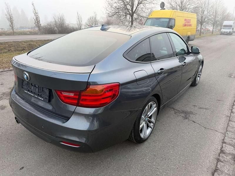 Gebraucht BMW 325 M Sport 218 PS (160 kW) 2014 Mineralgrau Limousine