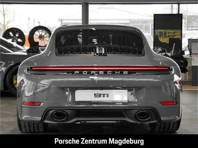 Gebraucht Porsche 911 Carrera 394 PS (289 kW) 2026 Grau Coupé