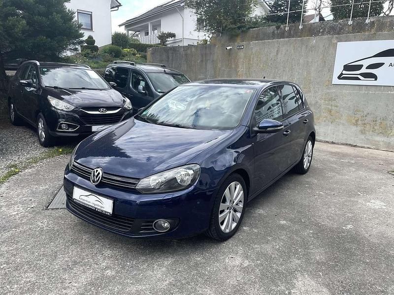 Blau Gebraucht 2011 VW Golf VI Team Limousine | 10.499 € (Etwas zu teuer) - Bild 1/4