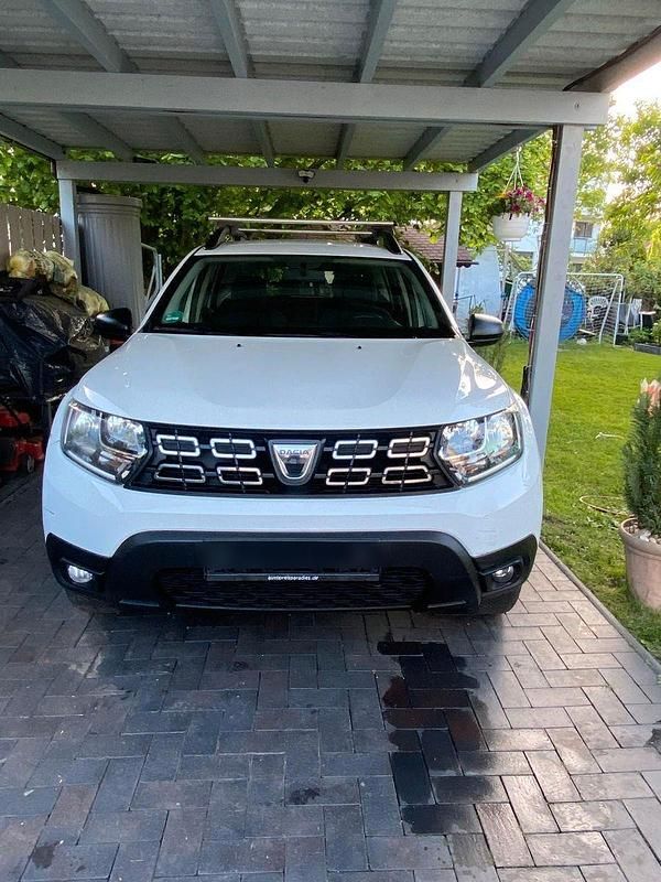 Weiß Gebraucht 2019 Dacia Duster Comfort SUV | 7.200 € (Superpreis) - Bild 1/4