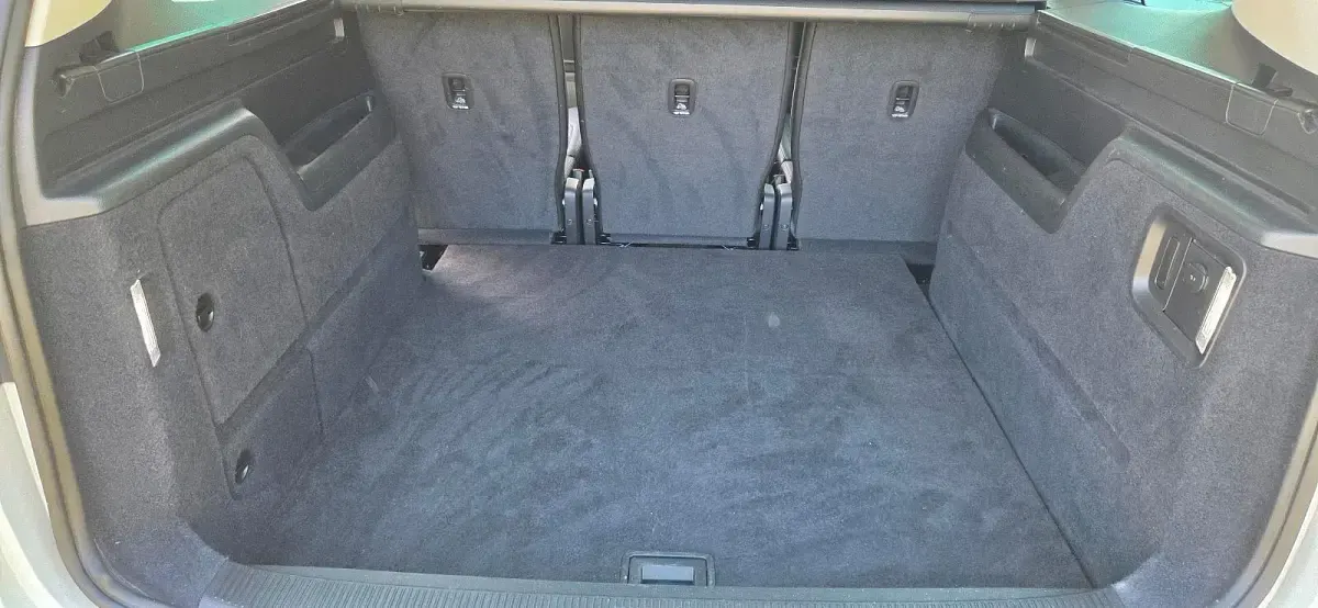 Gebraucht Seat Alhambra XCELLENCE 150 PS (110 kW) 2020 Weiß Van / Kleinbus