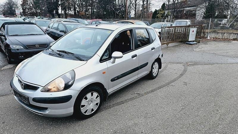 Gebraucht Honda Jazz LS 83 PS (61 kW) 2002 Silber Kleinwagen