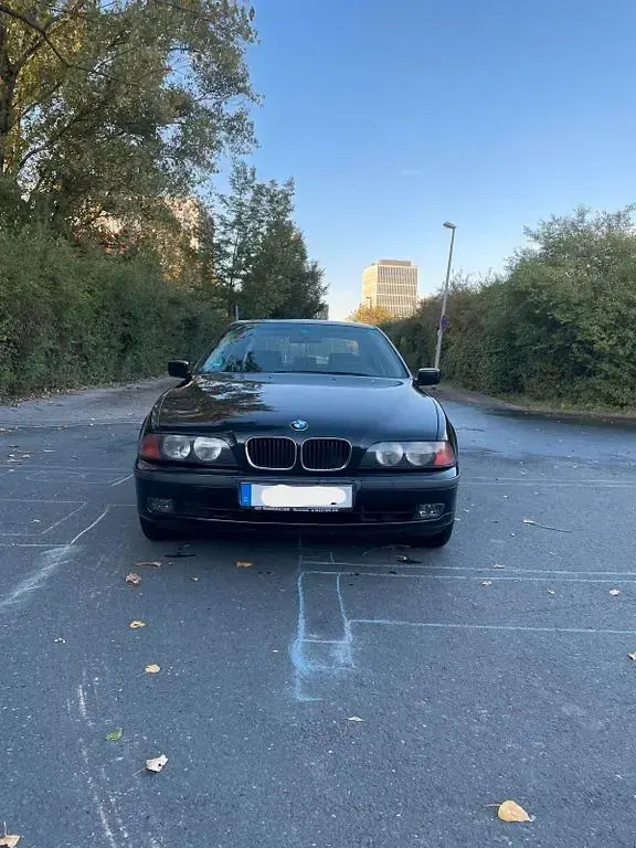 Gebraucht BMW 523 170 PS (125 kW) 1997 Schwarz Limousine
