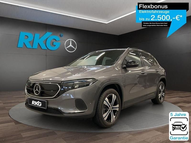 Grau Gebraucht 2023 Mercedes EQA250 Electric Art SUV | 34.170 € (Fairer Preis) - Bild 1/4