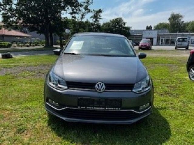 Gebraucht VW Polo Comfortline 90 PS (66 kW) 2016 Limousine