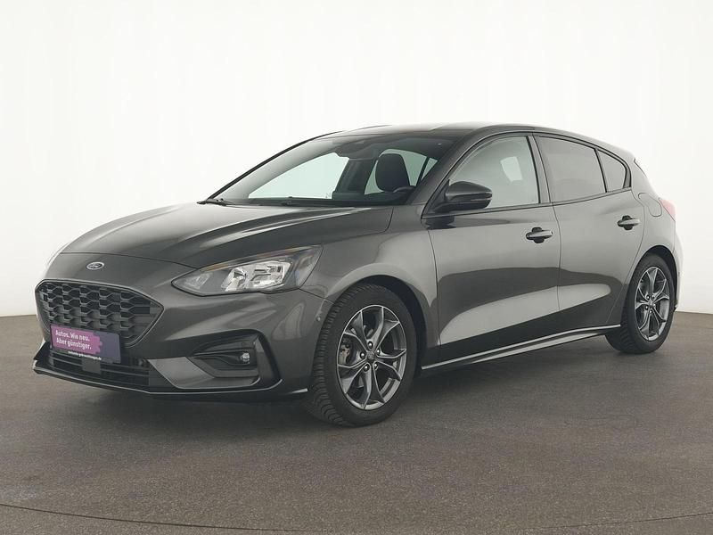Magnetic Gebraucht 2021 Ford Focus ST-Line Limousine | 18.775 € (Superpreis) - Bild 1/4