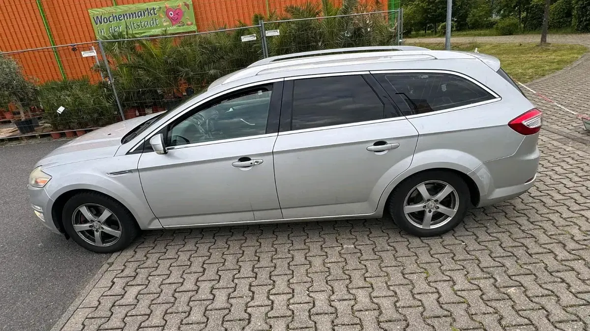 Używany Ford Mondeo Titanium 204 KM (150 kW) 2012 Szary Kombi
