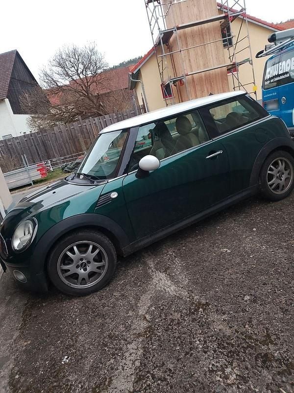 Gebraucht Mini Cooper D 109 PS (80 kW) 2007 Grün Kleinwagen