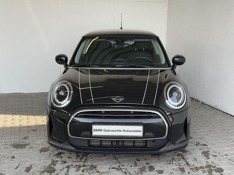 Gebraucht Mini Cooper Special Edition 136 PS (100 kW) 2023 Midnight black met. Kleinwagen