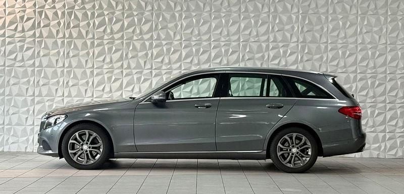 Gebraucht Mercedes C300e 204 PS (150 kW) 2016 Grau Kombi