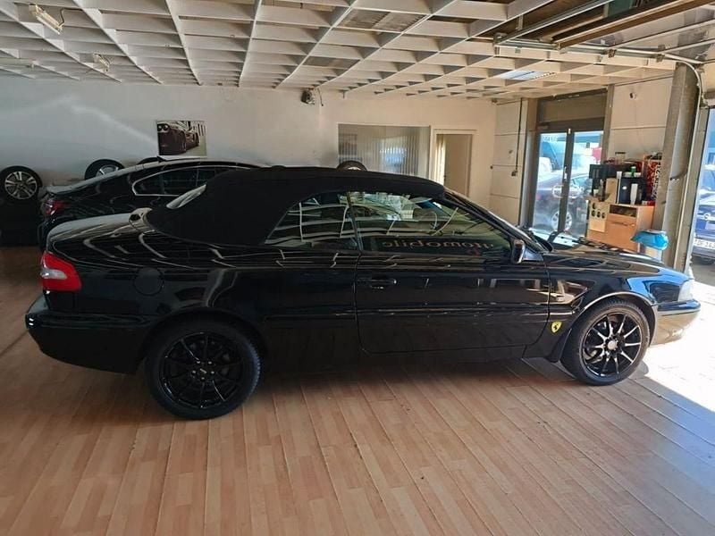 Gebraucht Volvo C70 193 PS (141 kW) 2001 Schwarz Cabrio