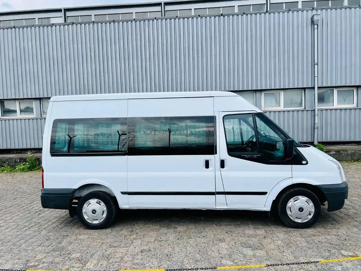 Gebraucht Ford Transit Trend 116 PS (85 kW) 2010 Weiß Kombi