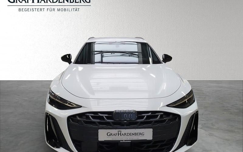 Neu Audi A6 Sport 204 PS (150 kW) 2025 Weiß Kombi