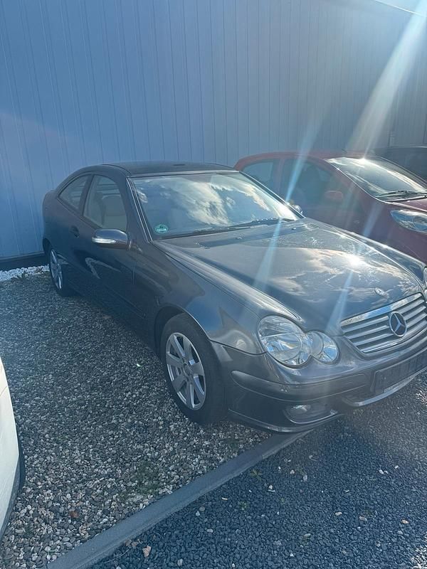 Gebraucht Mercedes C200 2006 Grau Coupé