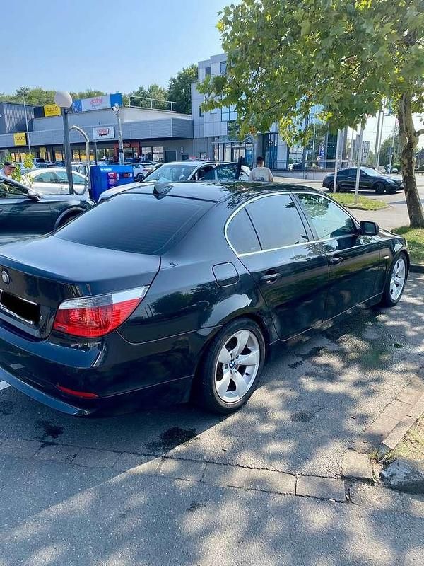 Gebraucht BMW 525 177 PS (130 kW) 2005 Limousine