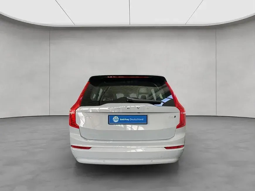 Gebraucht Volvo XC90 250 PS (183 kW) 2023 Grau SUV