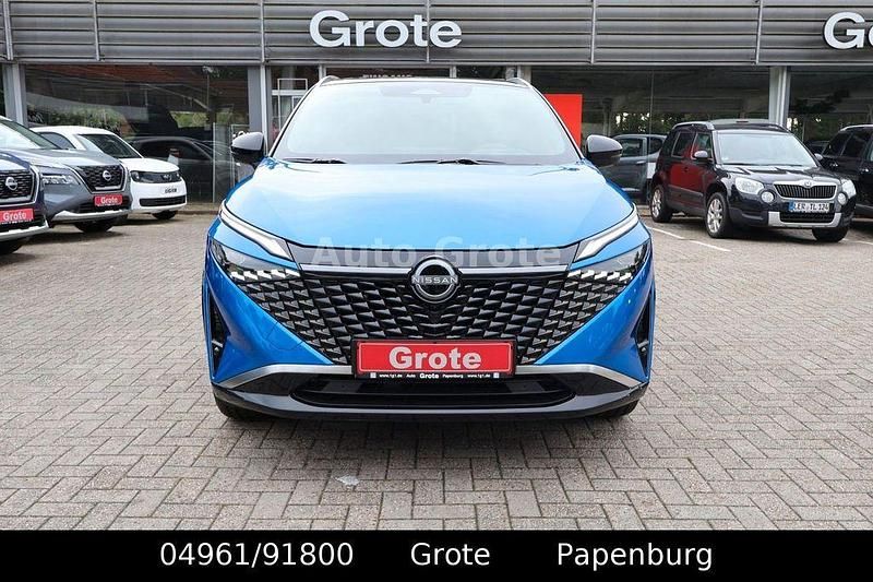 Neu Nissan Qashqai Tekna+ 158 PS (116 kW) 2025 Rot SUV