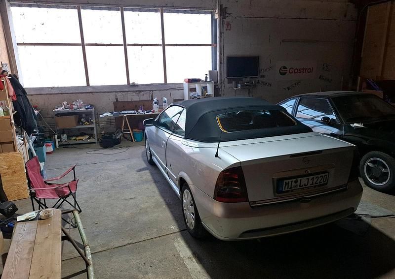 Gebraucht Opel Astra Cabriolet 101 PS (74 kW) 2005 Silber Cabrio