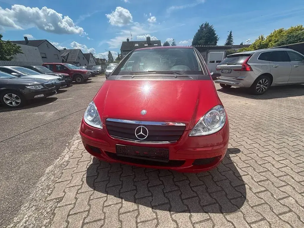 Gebraucht Mercedes A150 95 PS (69 kW) 2008 Rot Limousine