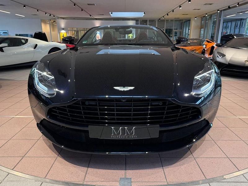 Gebraucht Aston Martin DB11 510 PS (375 kW) 2018 Ultramarine black Cabrio