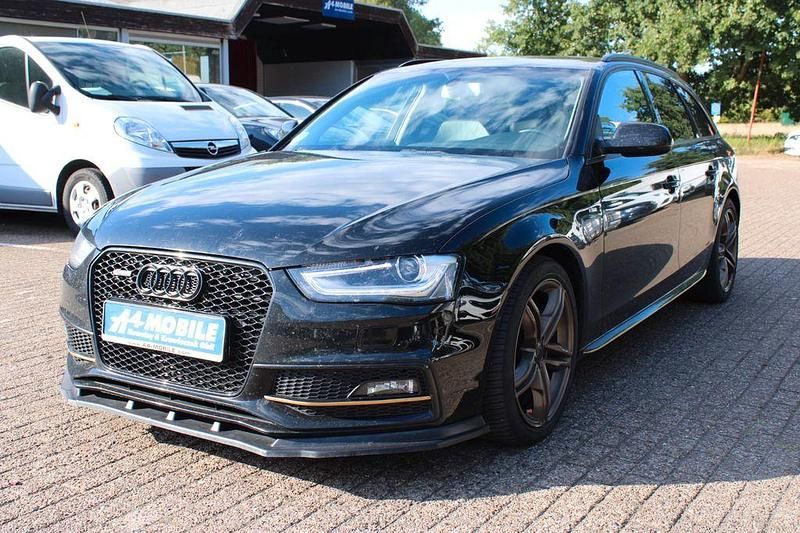 Schwarz Gebraucht 2015 Audi A4 S-Line Kombi | 8.799 € (Fairer Preis) - Bild 1/4