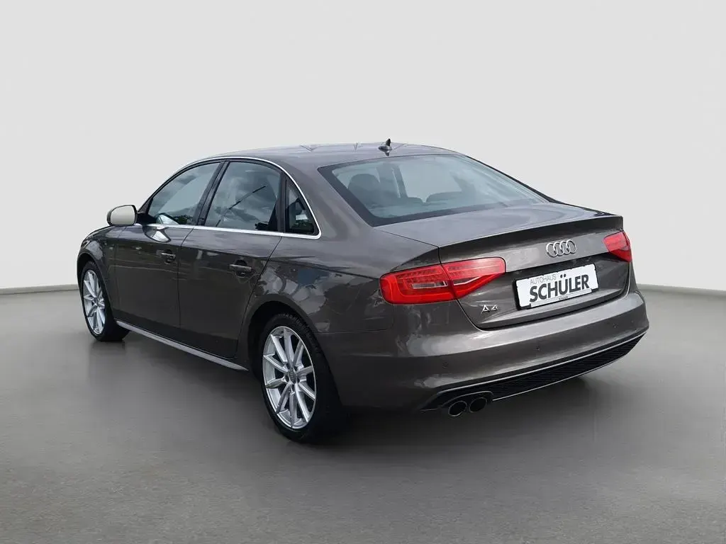 Gebraucht Audi A4 Ambiente 170 PS (125 kW) 2014 Grau Limousine