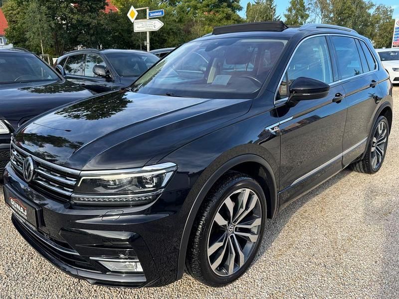 Schwarz Gebraucht 2017 VW Tiguan R-line SUV | 24.990 € (Fairer Preis) - Bild 1/4