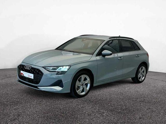 Gebraucht Audi A3 Advanced Plus 116 PS (85 kW) 2024 Grau Limousine