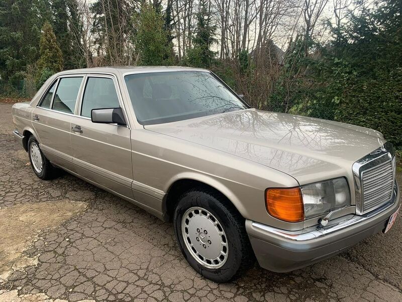 Beige Gebraucht 1986 Mercedes 500 Limousine | 10.990 € - Bild 1/4
