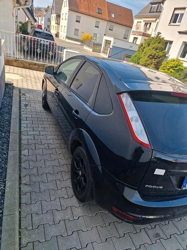 Second-hand Ford Focus 2010 Negru Break