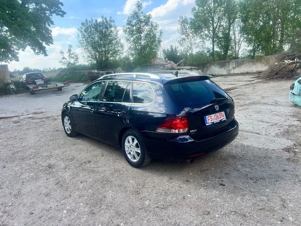 Second-hand VW Golf VII Style 105 CP (77 kW) 2012 Albastru Berlinǎ