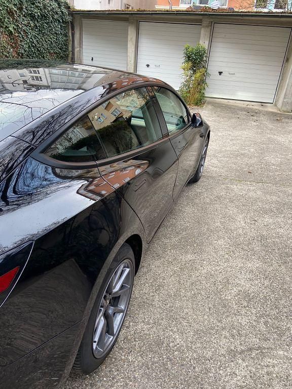 Gebraucht Tesla Model 3 RWD 239 kW (325 PS) 2021 Schwarz Limousine