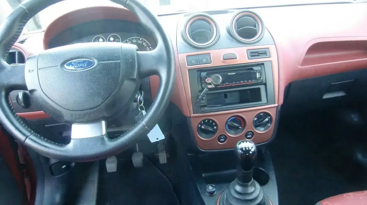 Gebraucht Ford Fiesta Fun X 69 PS (50 kW) 2008 Orange Kleinwagen